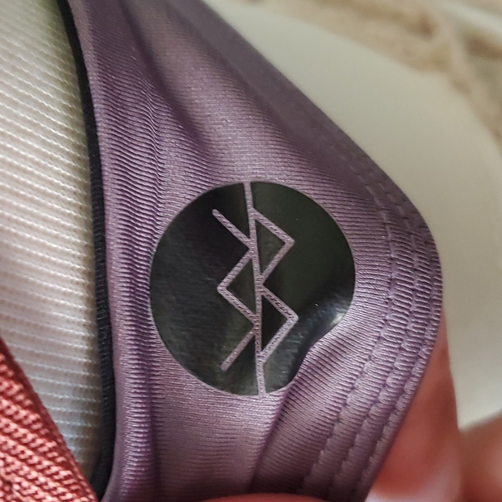 Swim top - Picture 4 of 4